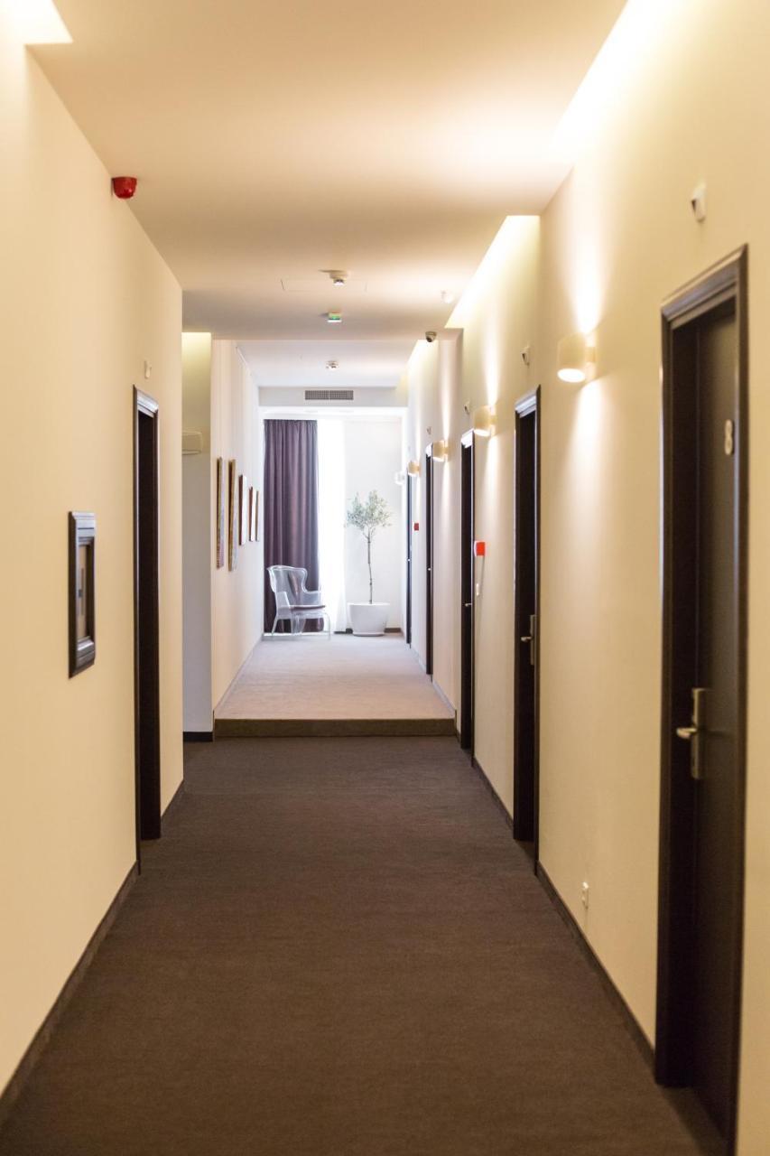 Hotel Grand Hedonist Pancevo Exterior photo